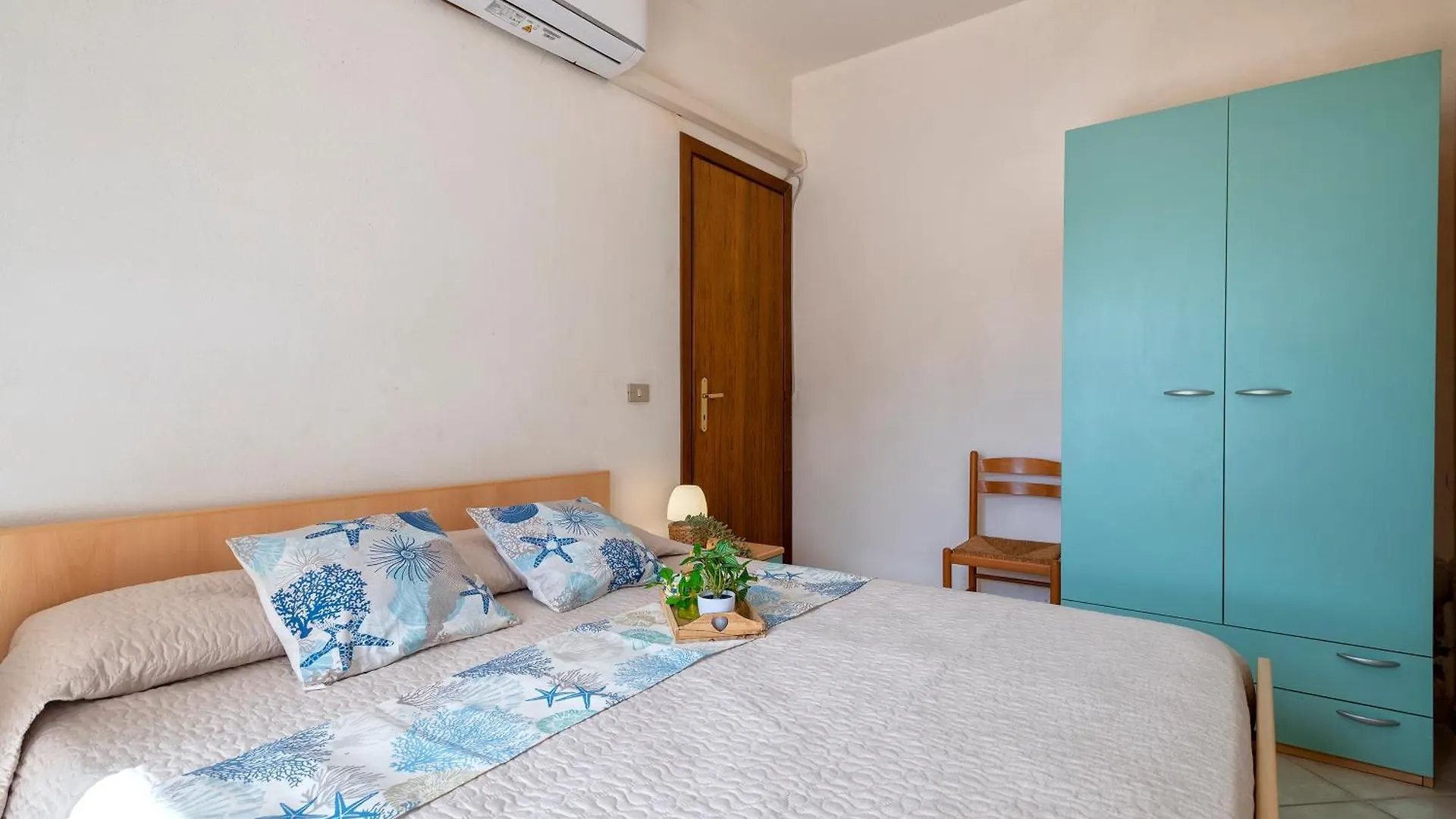 Appartamenti Spiaggia Longa Isola Rossa  Vakantiehuis