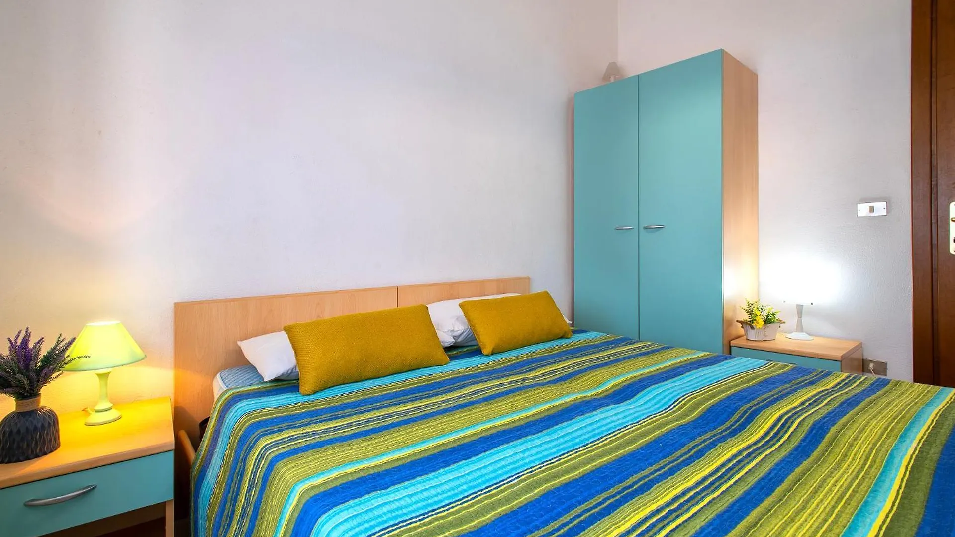 Appartamenti Spiaggia Longa Isola Rossa  Vakantiehuis